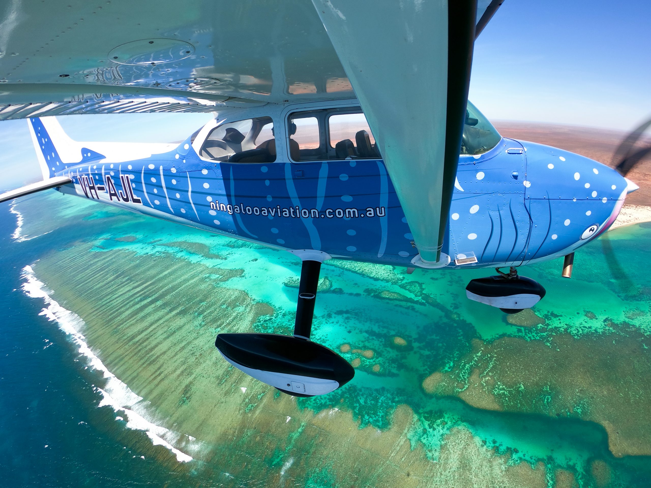 Ningaloo Aviation scenic flight aboard Krill Seeker